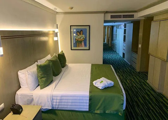 Radisson Paraiso
