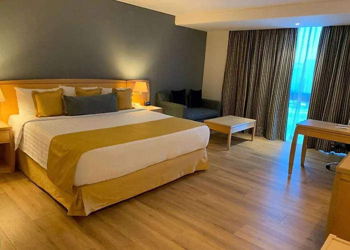 Radisson Paraiso Hotel